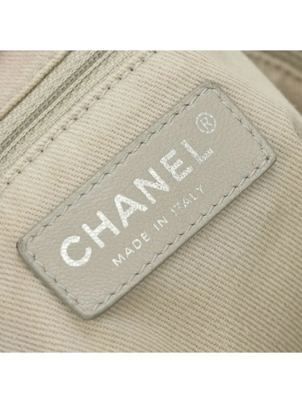 Chanel Quilted Tote Sparkle Leather Black Silver Handbag CC Logo Double Chain